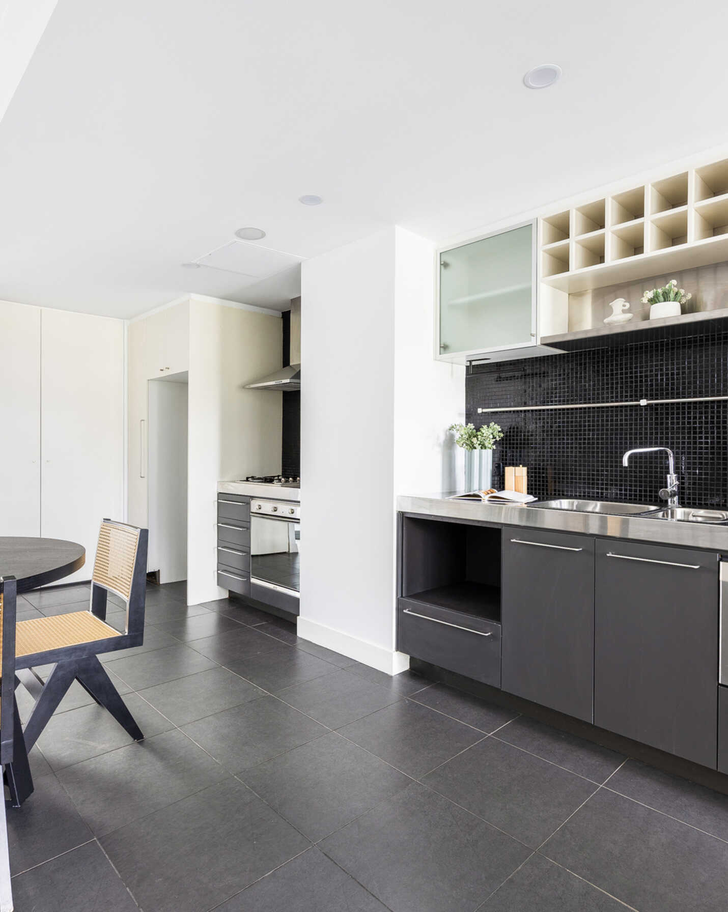 109/169 Phillip Street Waterloo, Waterloo - Thumbnail 3