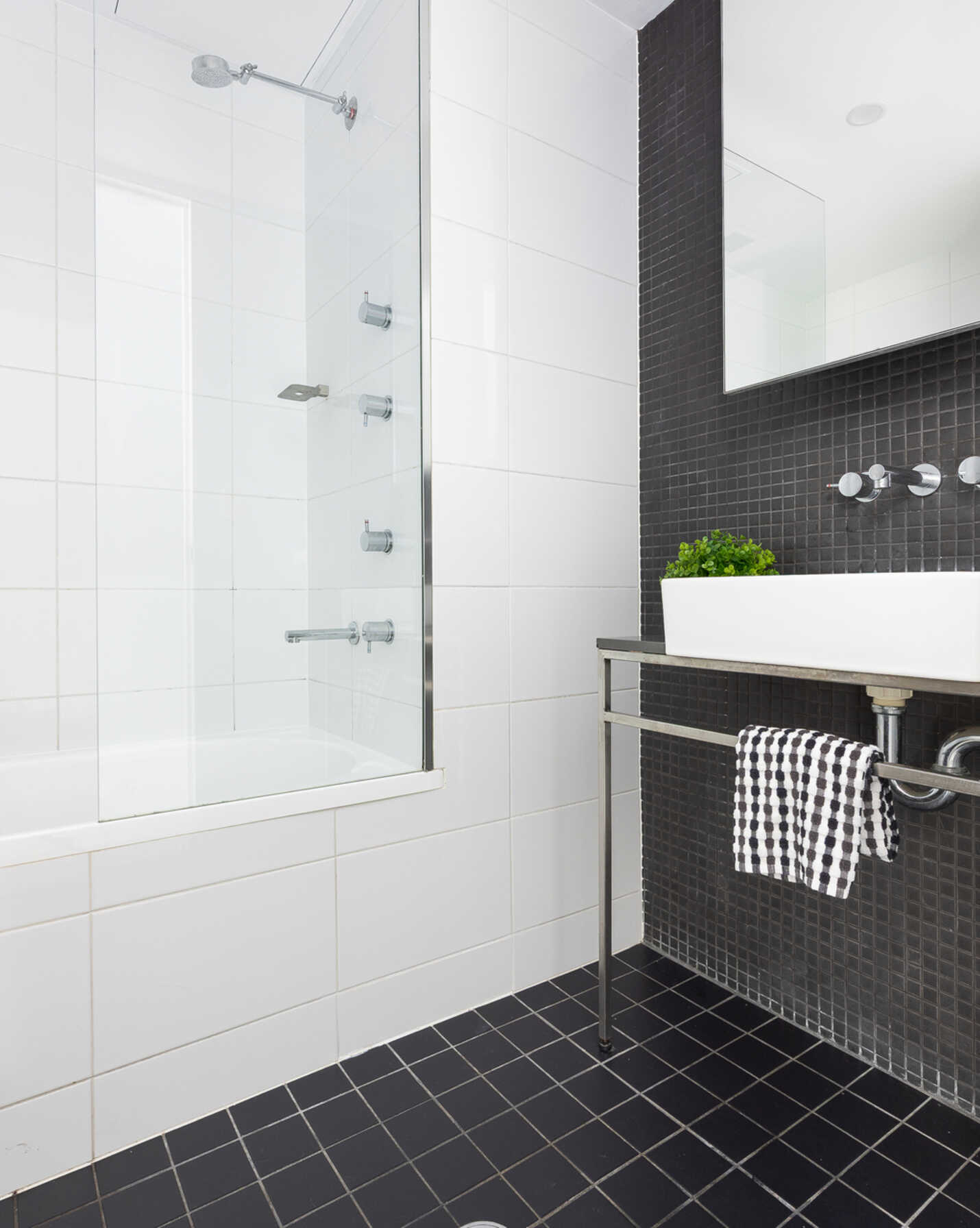 109/169 Phillip Street Waterloo, Waterloo - Thumbnail 7