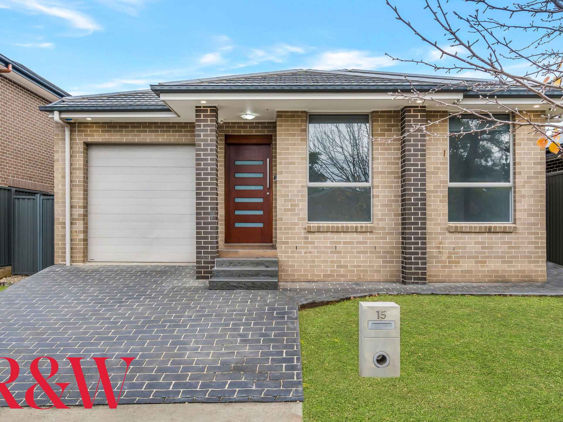 15 Arkley Avenue Claymore
