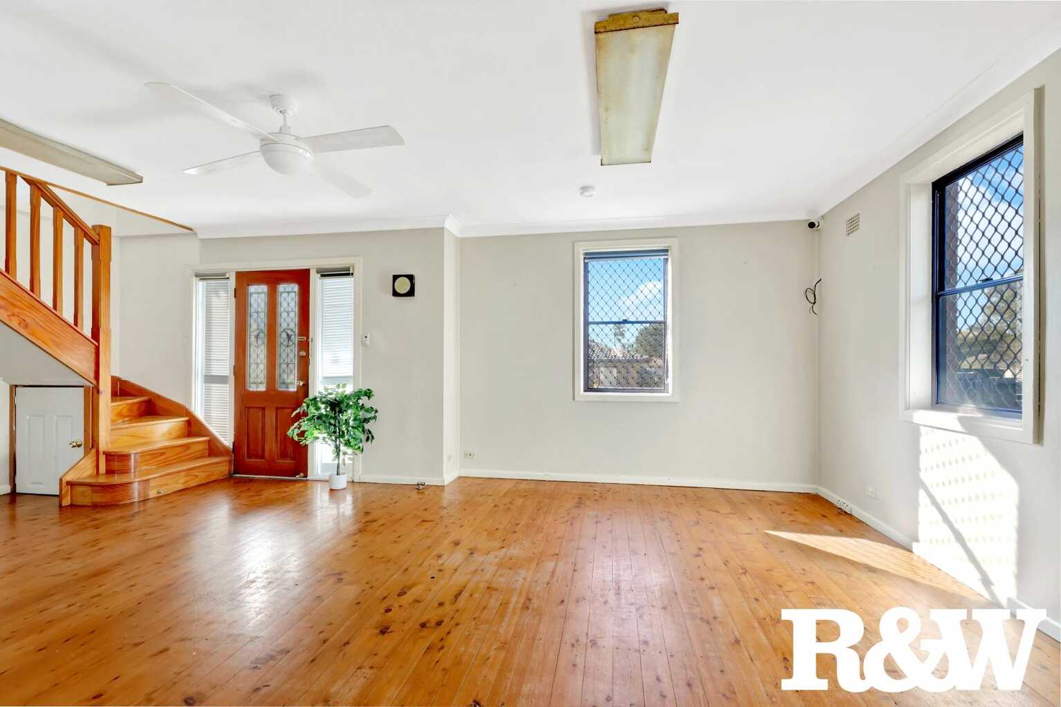 36 Gasmata Crescent Whalan 36 Gasmata Crescent Whalan