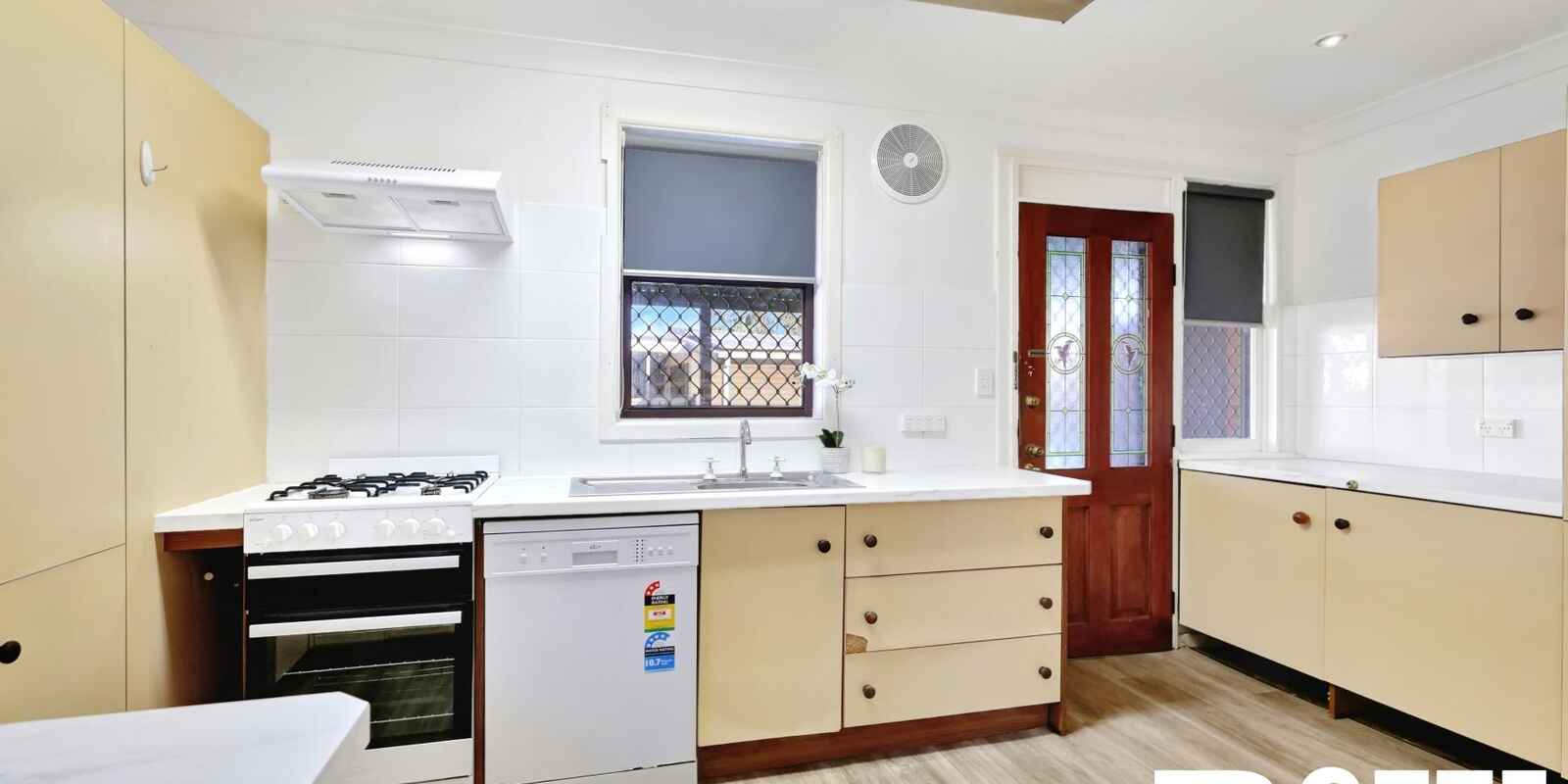 36 Gasmata Crescent Whalan 36 Gasmata Crescent Whalan
