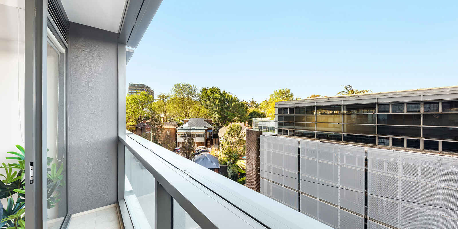 313/225 Pacific (rear Of Block) Highway North Sydney