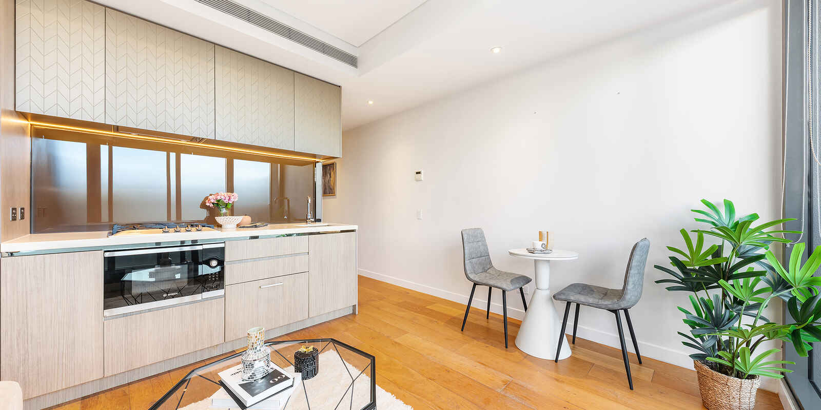 313/225 Pacific (rear Of Block) Highway North Sydney