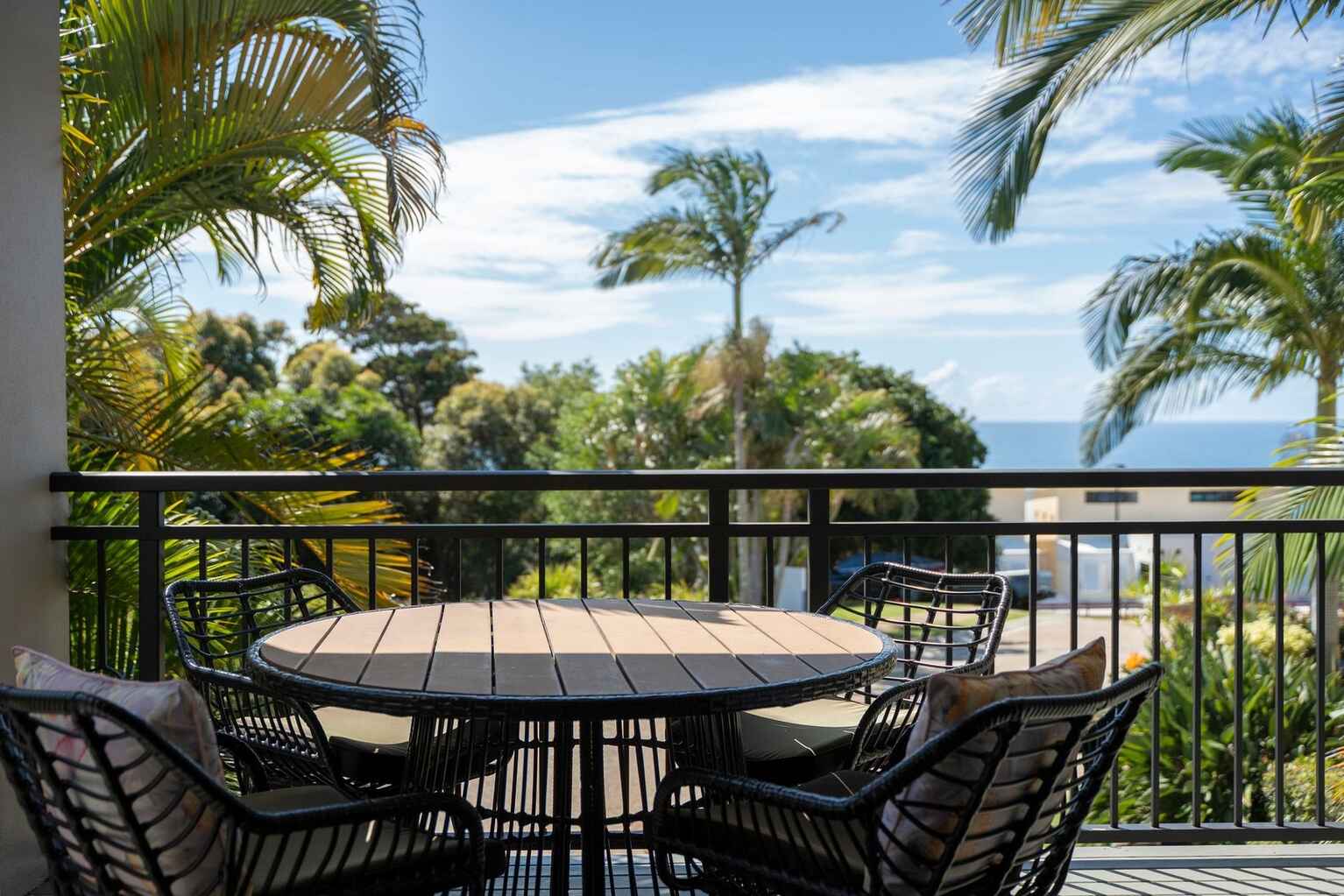17/21 Bay Terrace  Coolum Beach