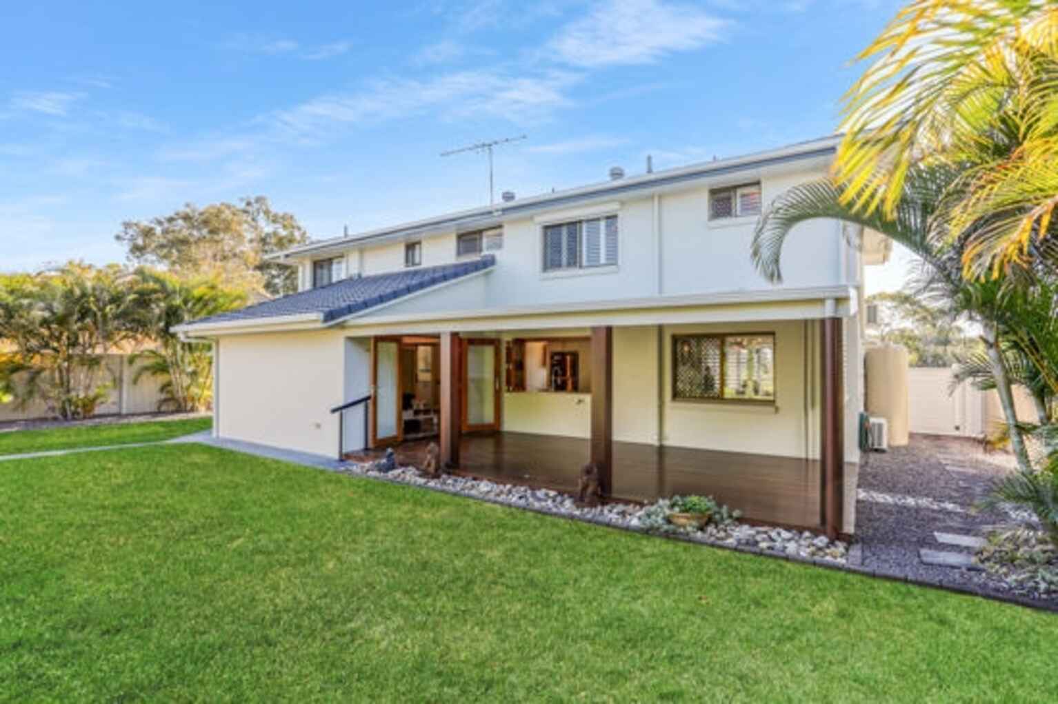 69 Solander Esplanade Banksia Beach 69 Solander Esplanade Banksia Beach