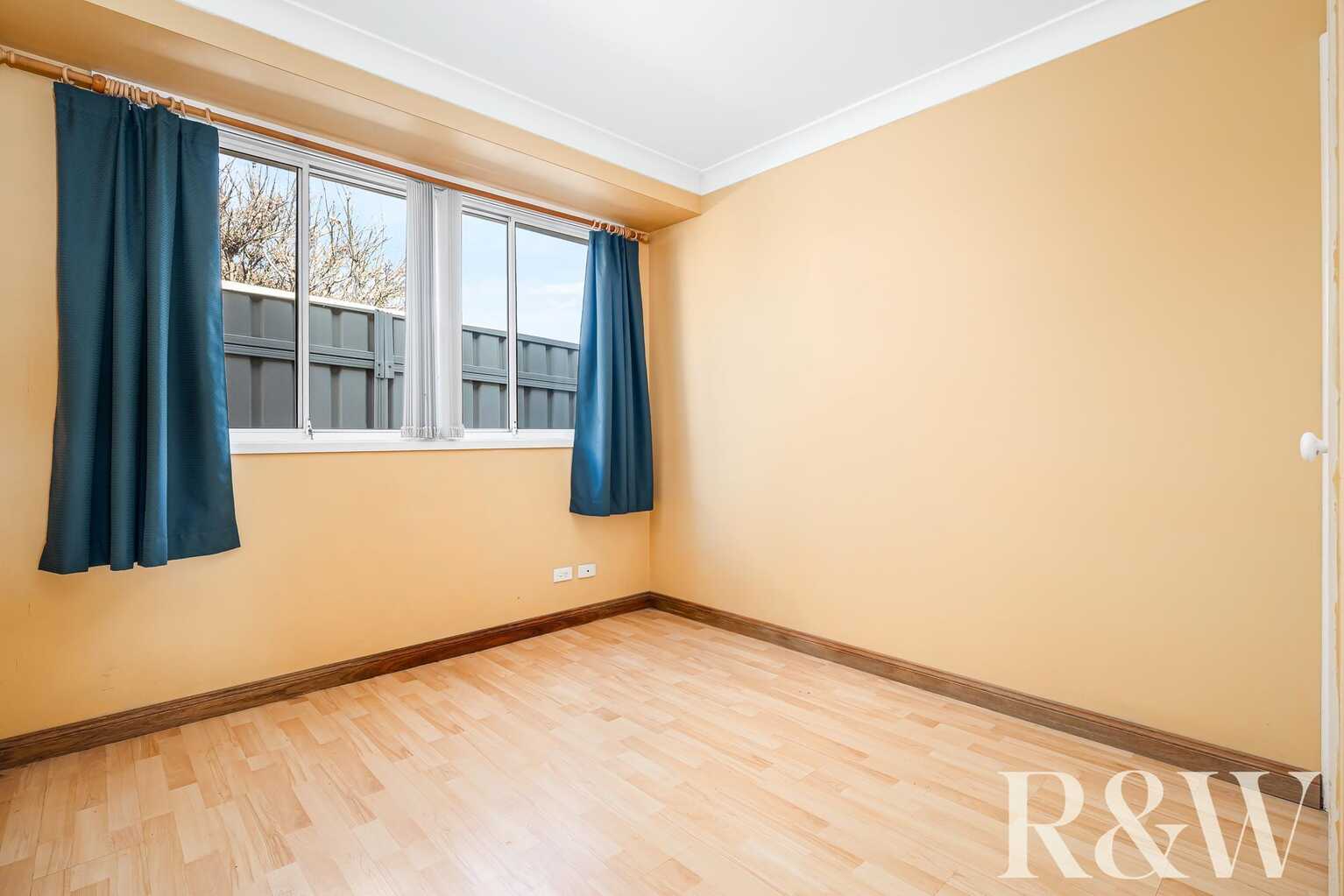 74 Minchin Drive Minchinbury
