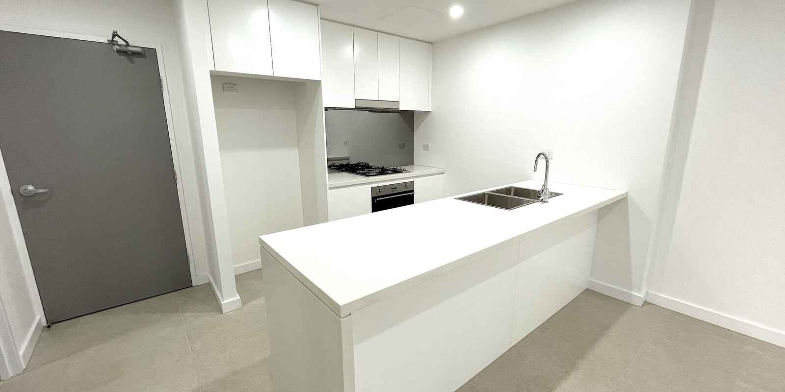 1719/9 Gay Street Castle Hill