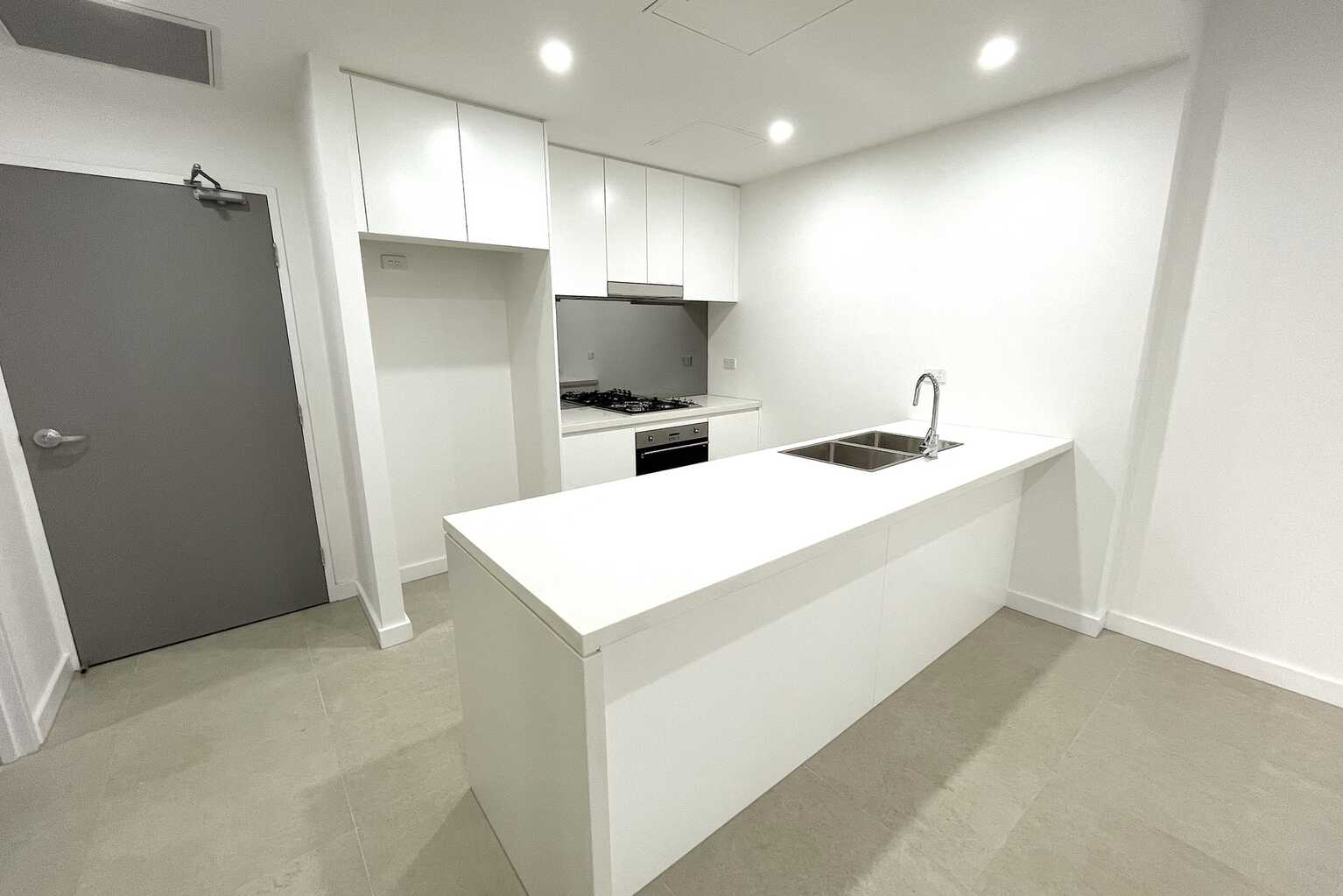 1719/9 Gay Street Castle Hill