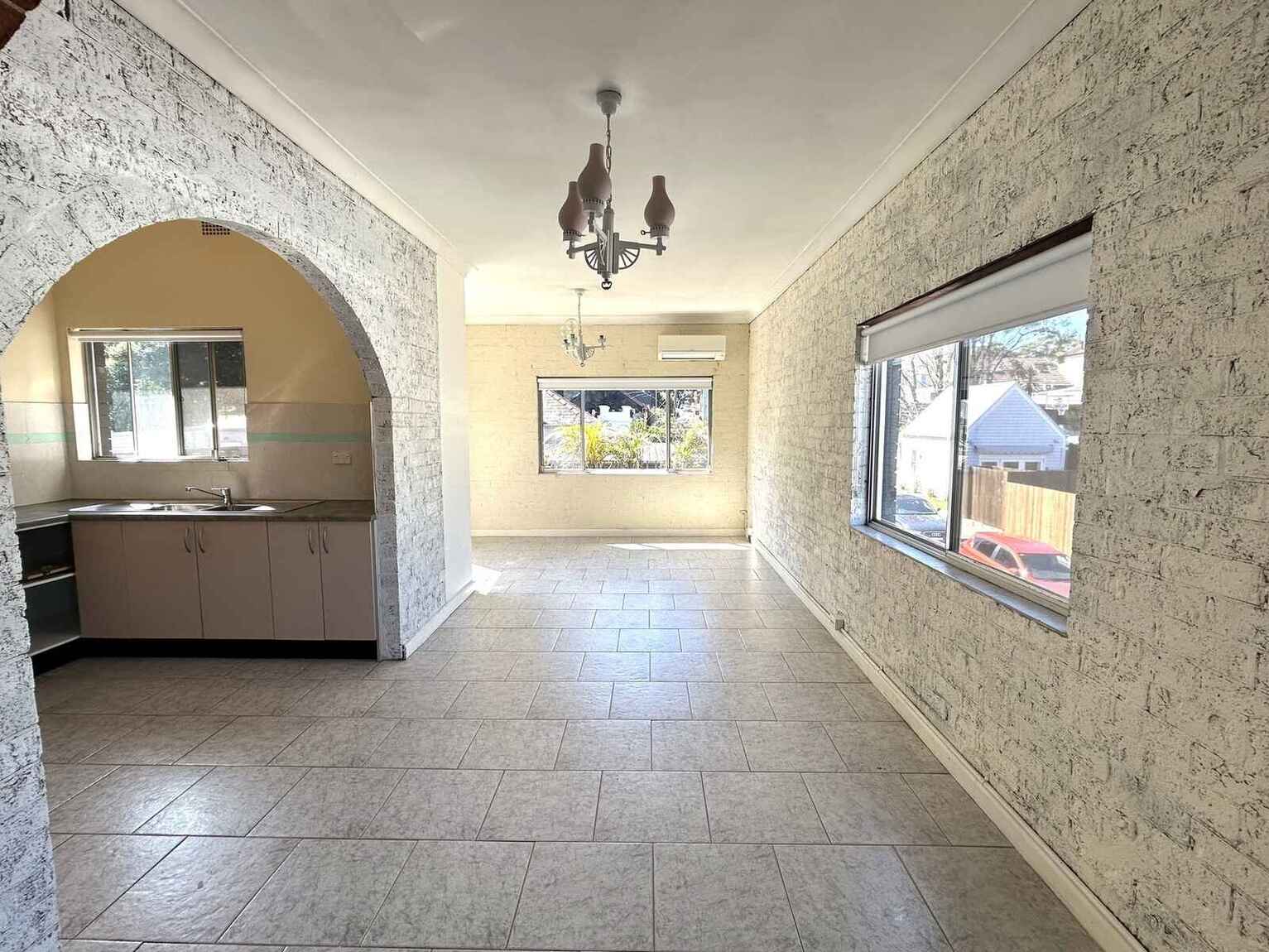 1/207 Norton Street Leichhardt