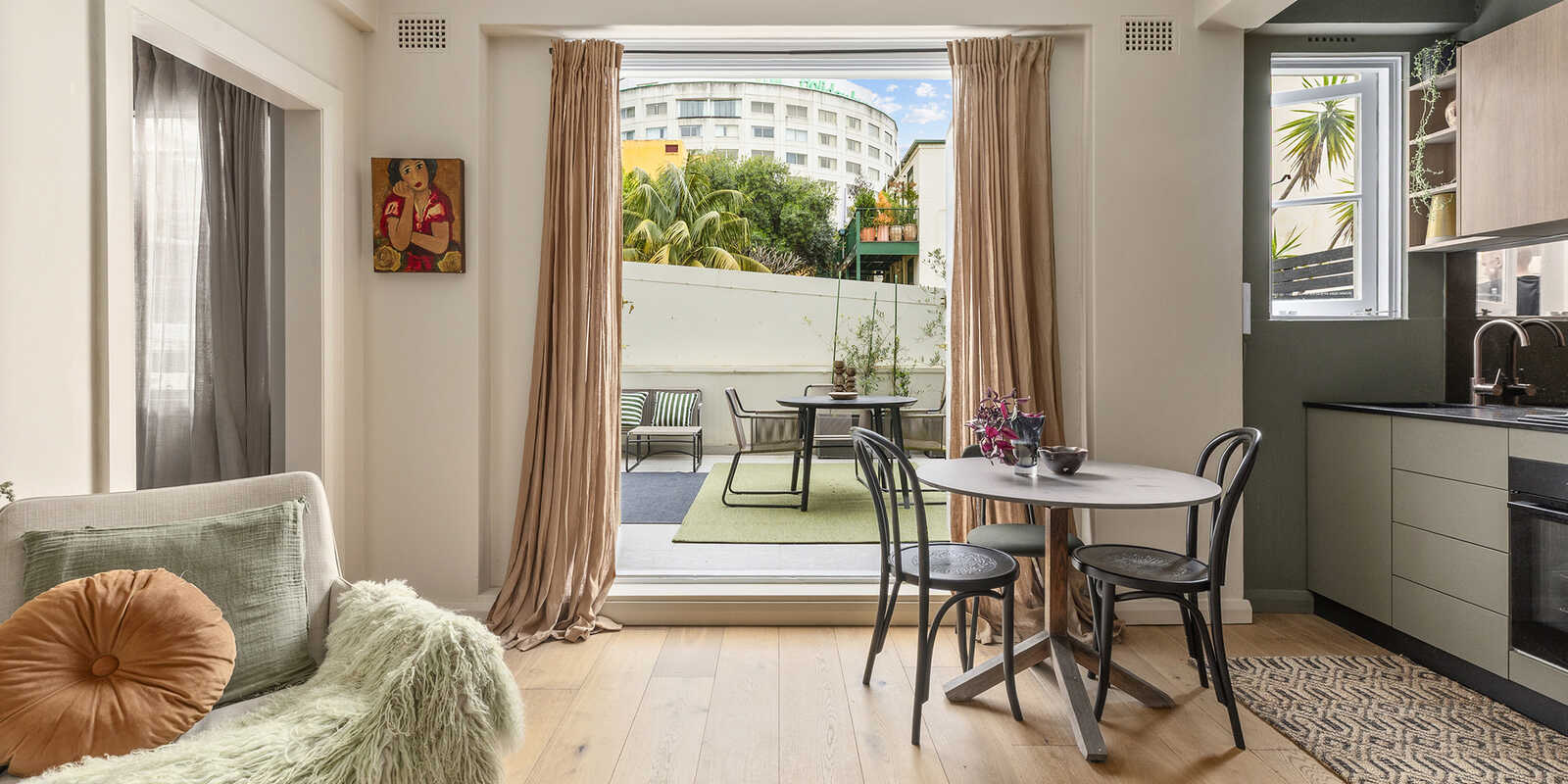 4/199a Victoria Street Potts Point 4/199a Victoria Street Potts Point