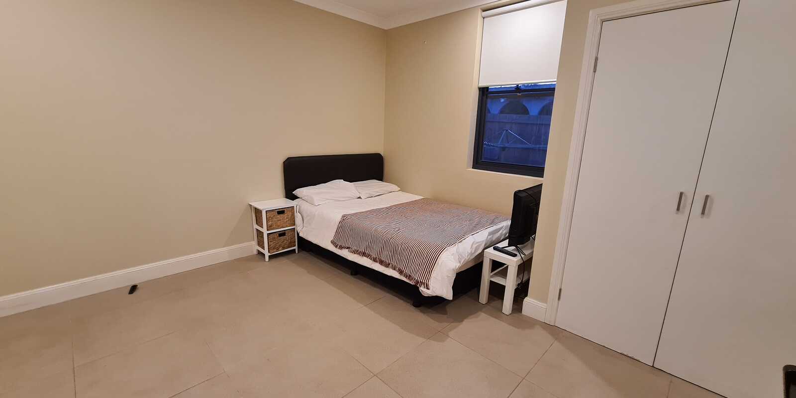 8/16 Jersey Road Strathfield
