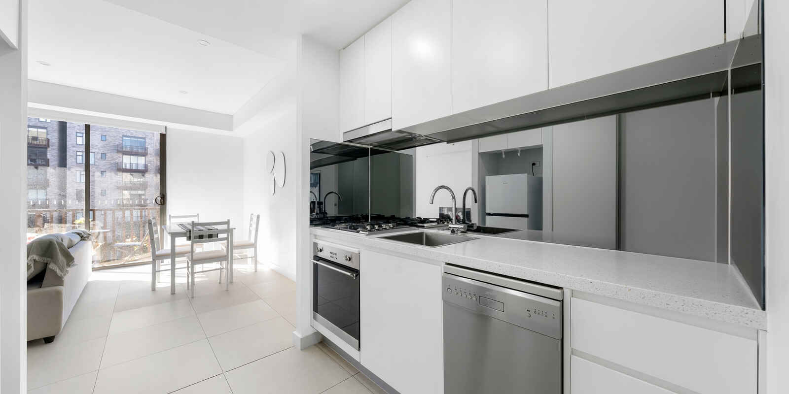 301/105 Dalmeny Avenue Rosebery