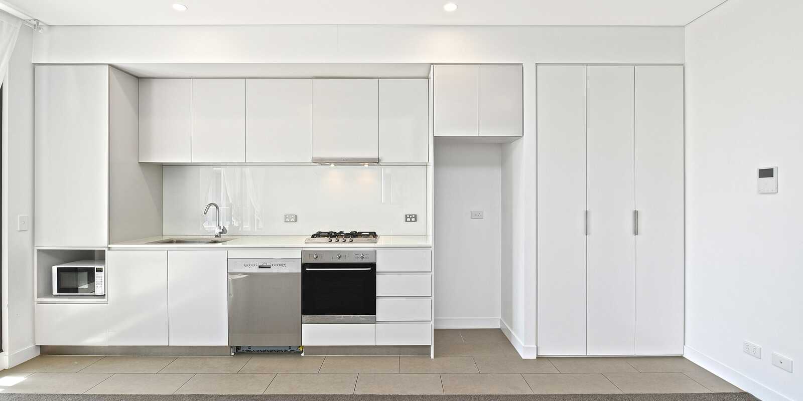 608/15 Brodie Spark Drive Wolli Creek 608/15 Brodie Spark Drive Wolli Creek