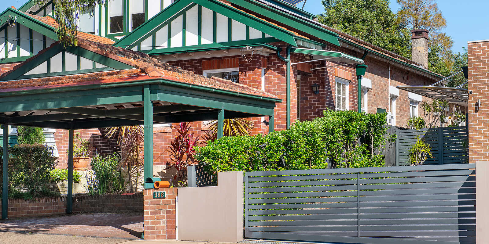 198 Sailors Bay Road Northbridge 198 Sailors Bay Road Northbridge