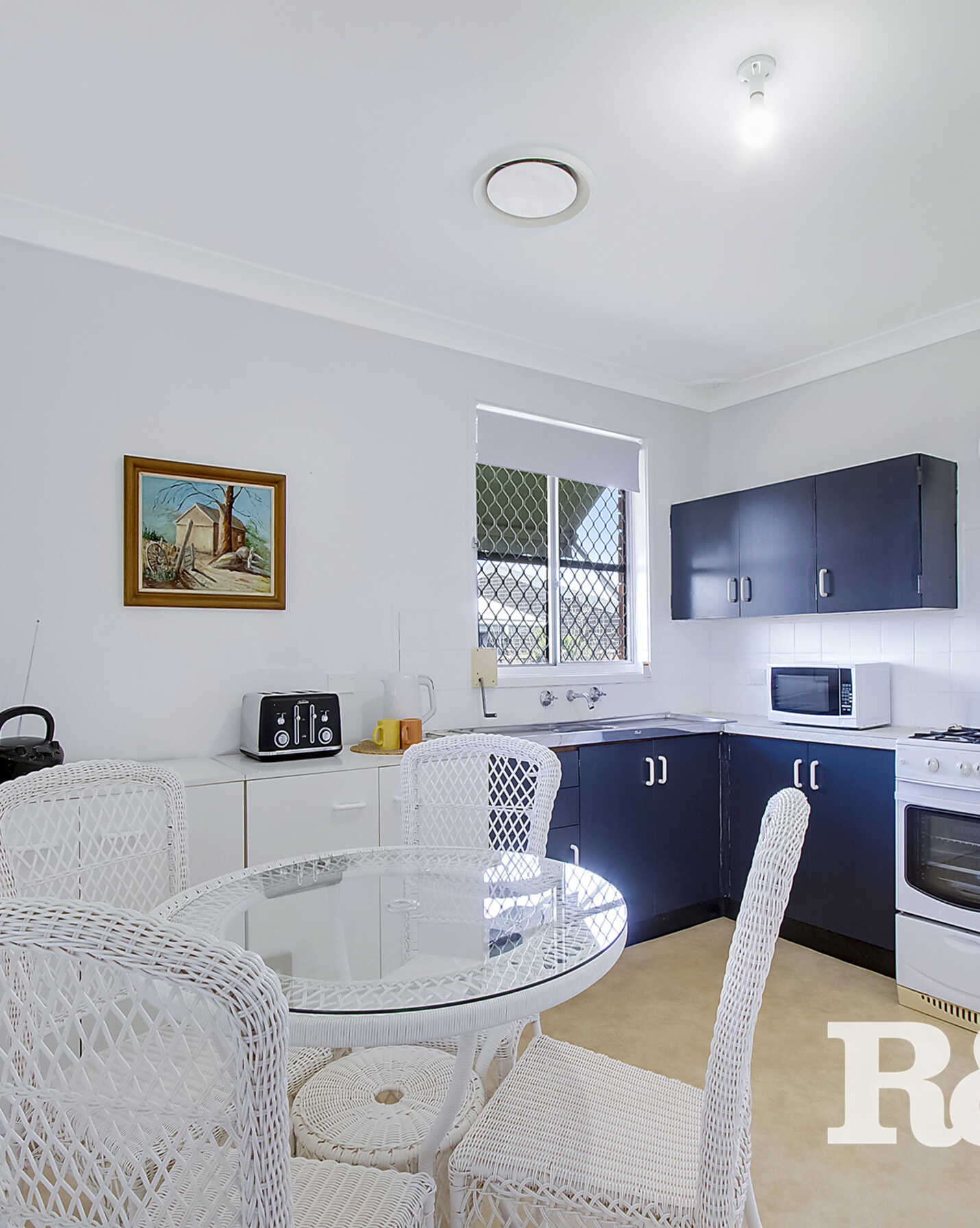 6 Alma Place Rooty Hill, Hill - Thumbnail 2