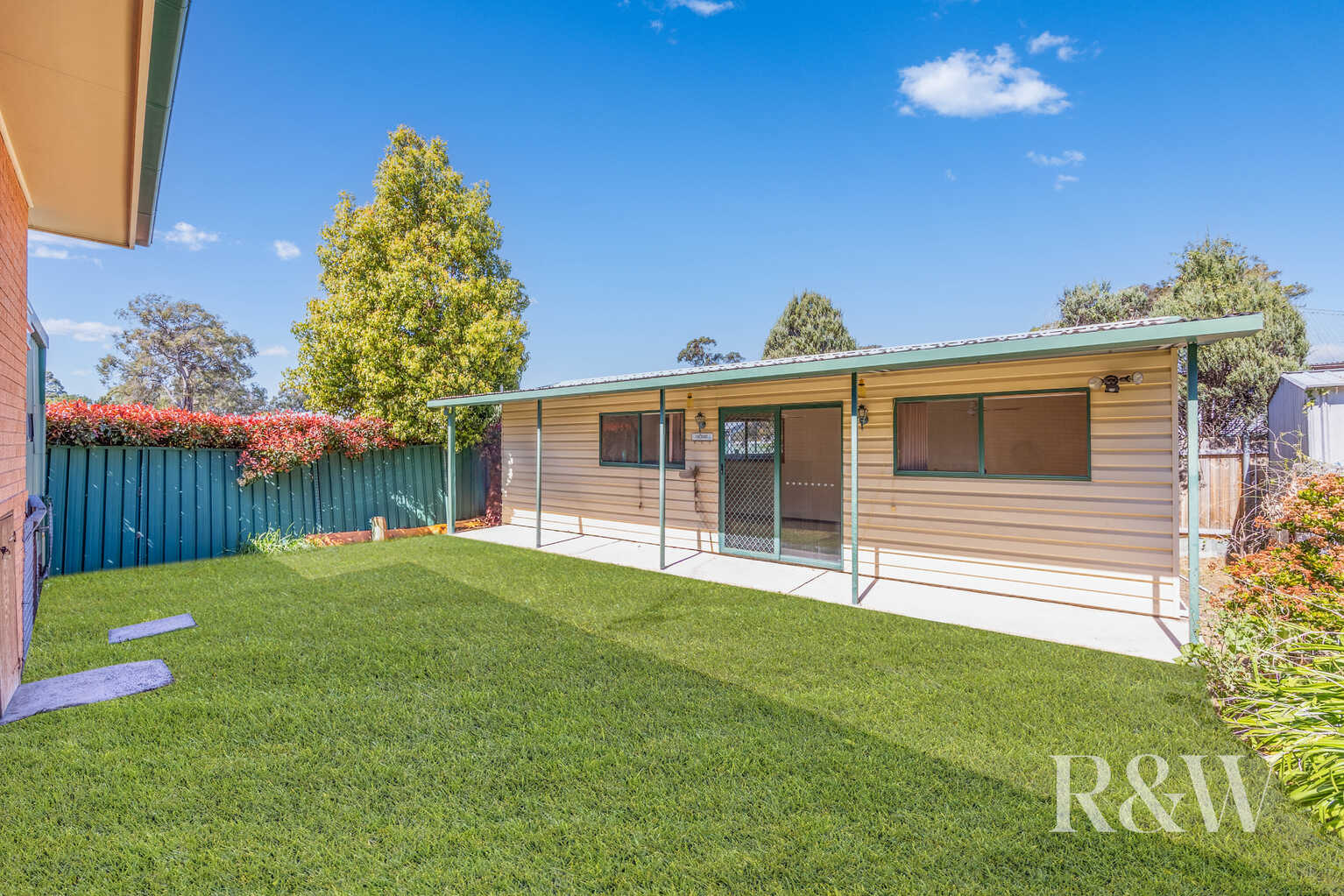 2 WINDEYER STREET Thirlmere 2 WINDEYER STREET Thirlmere