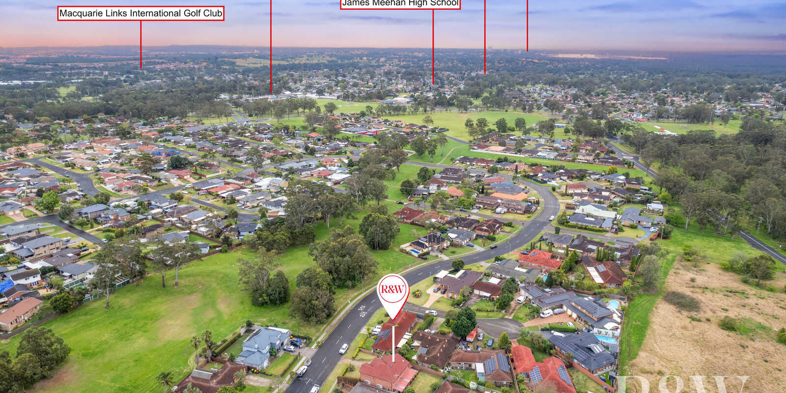 60 Peugeot Drive Ingleburn 60 Peugeot Drive Ingleburn