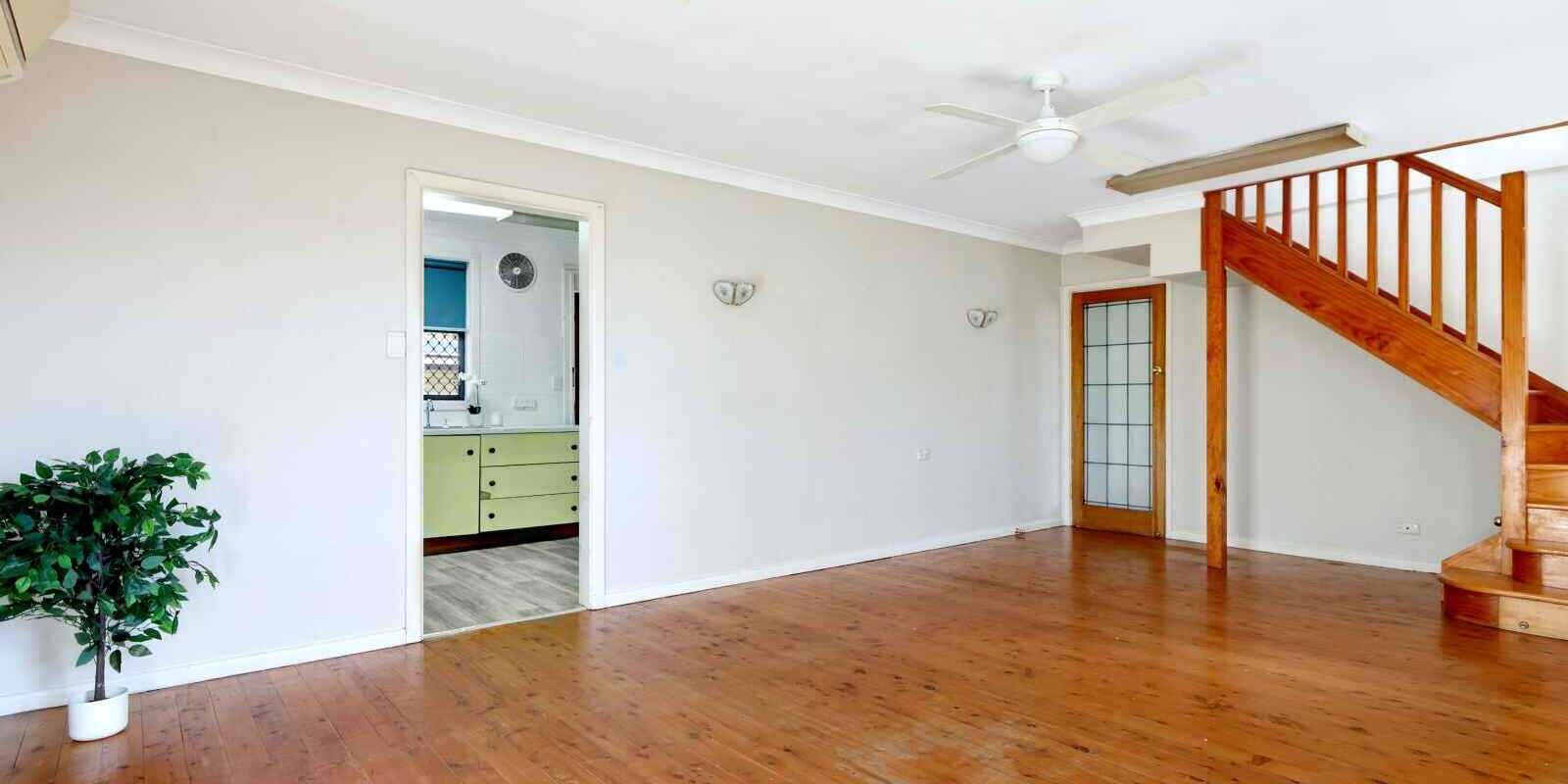 36 Gasmata Crescent Whalan 36 Gasmata Crescent Whalan