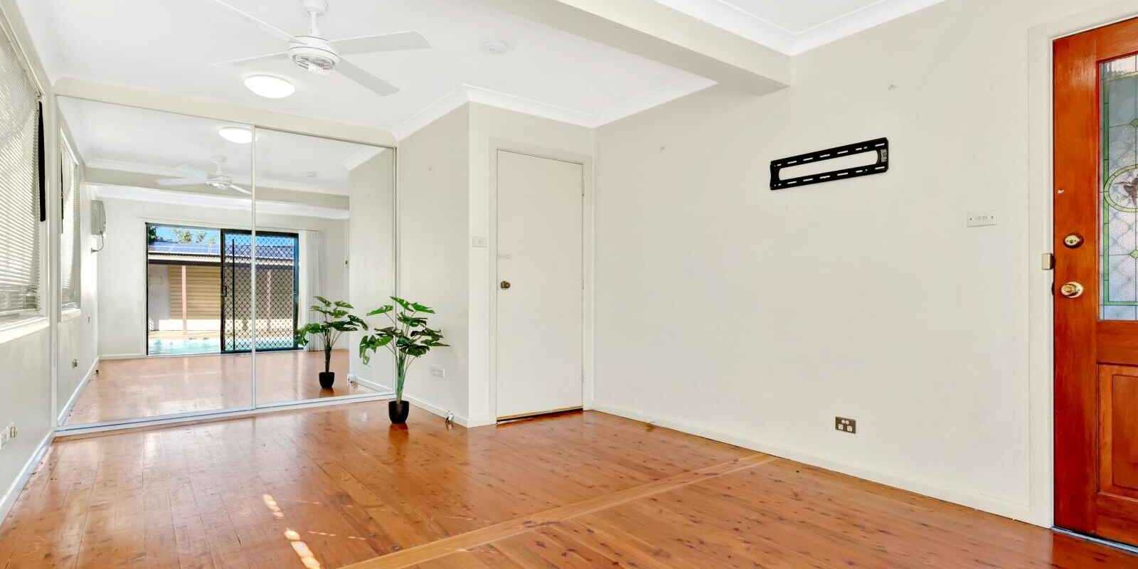 36 Gasmata Crescent Whalan 36 Gasmata Crescent Whalan