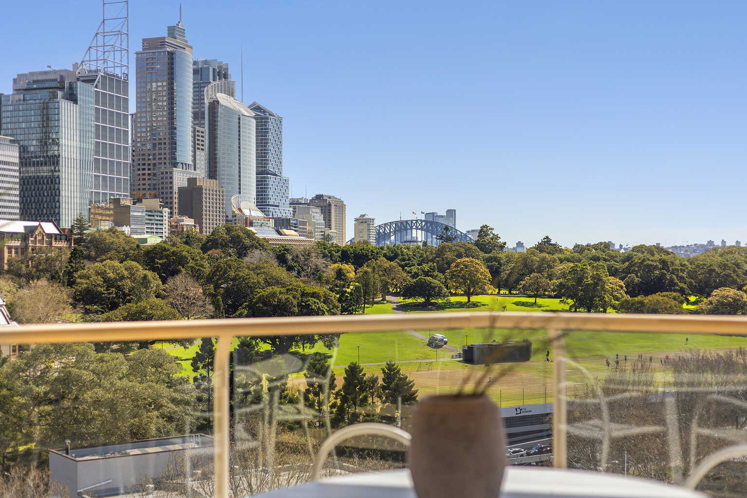 1005/63 Crown Street Woolloomooloo 1005/63 Crown Street Woolloomooloo