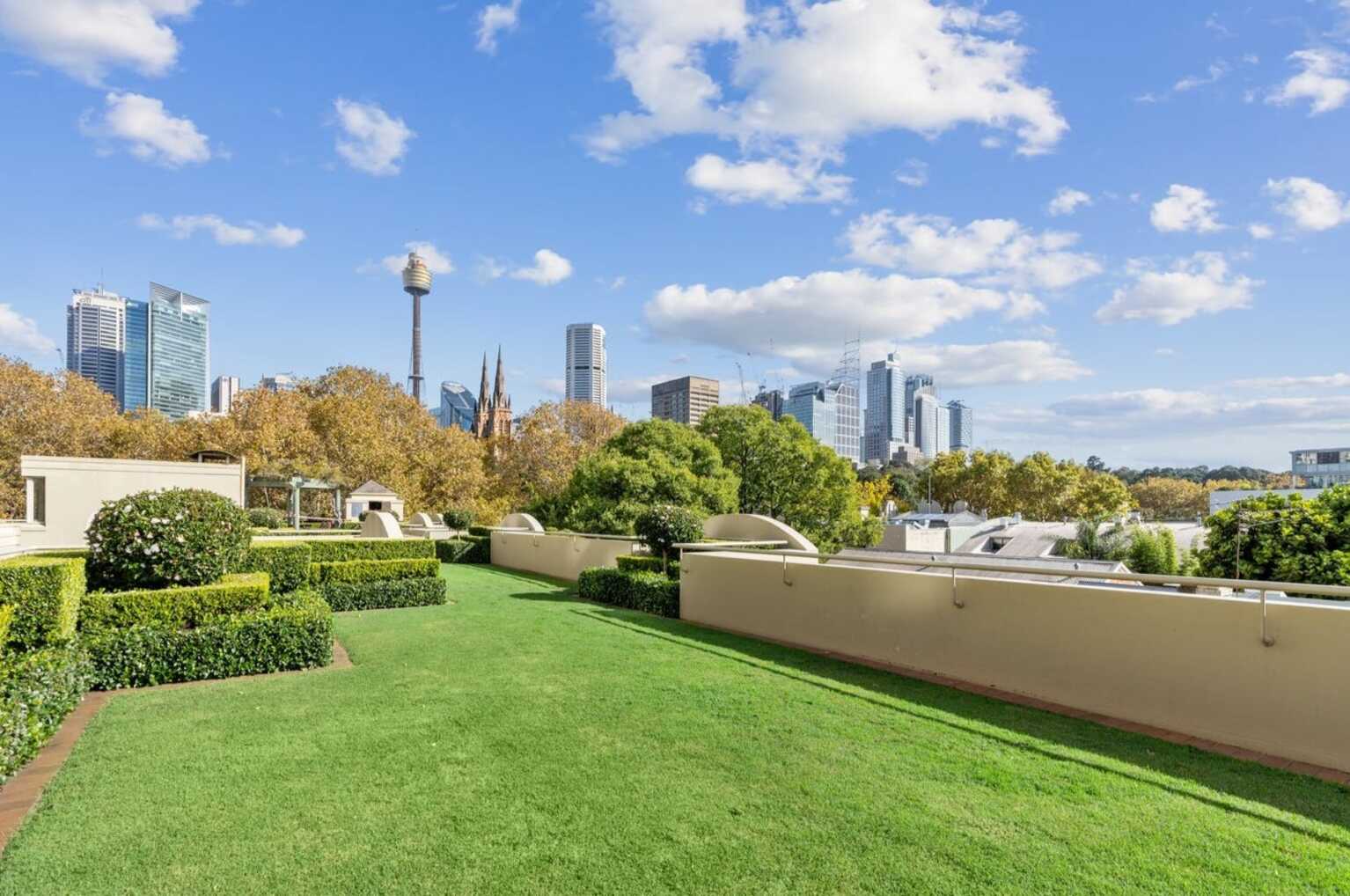 1005/63 Crown Street Woolloomooloo 1005/63 Crown Street Woolloomooloo