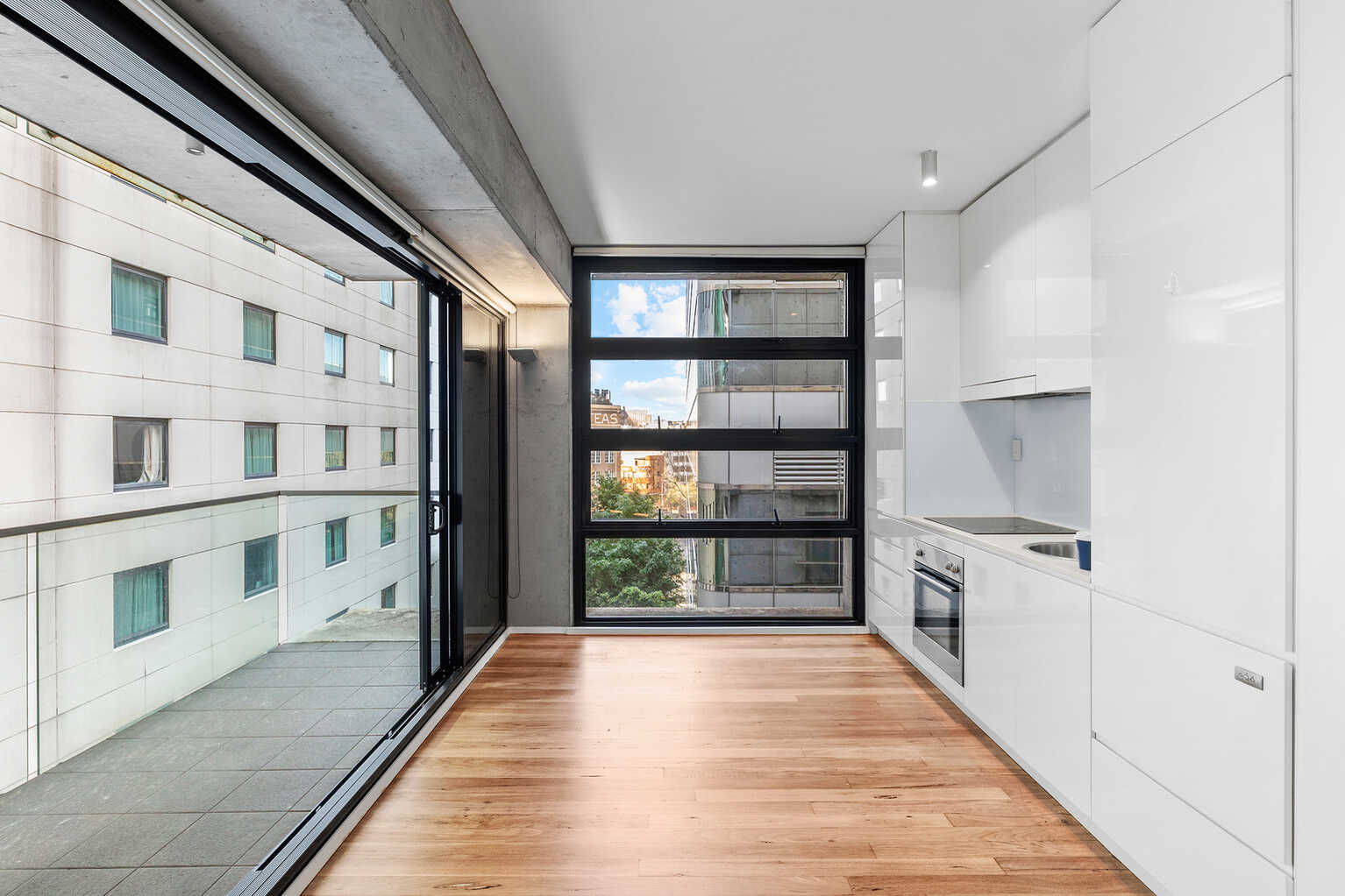 801/21 Alberta Street Sydney 801/21 Alberta Street Sydney