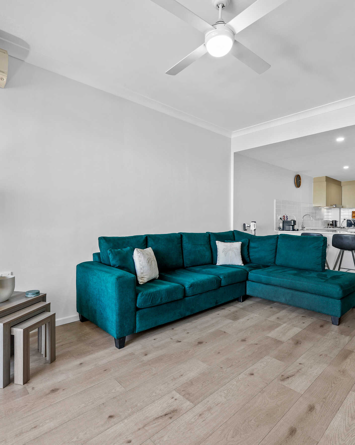 411/38-42 CHAMBERLAIN STREET Campbelltown, Campbelltown - Thumbnail 4
