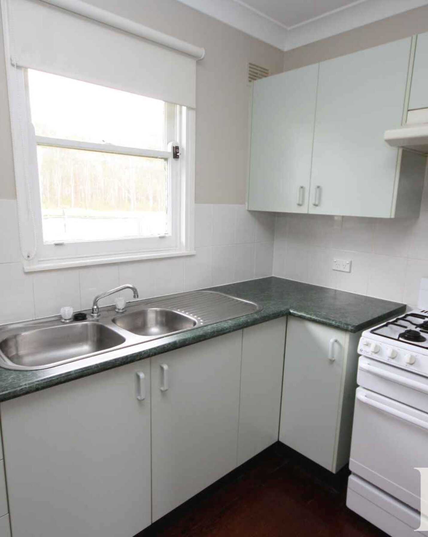 14 Westward Avenue Shalvey, Shalvey - Thumbnail 2