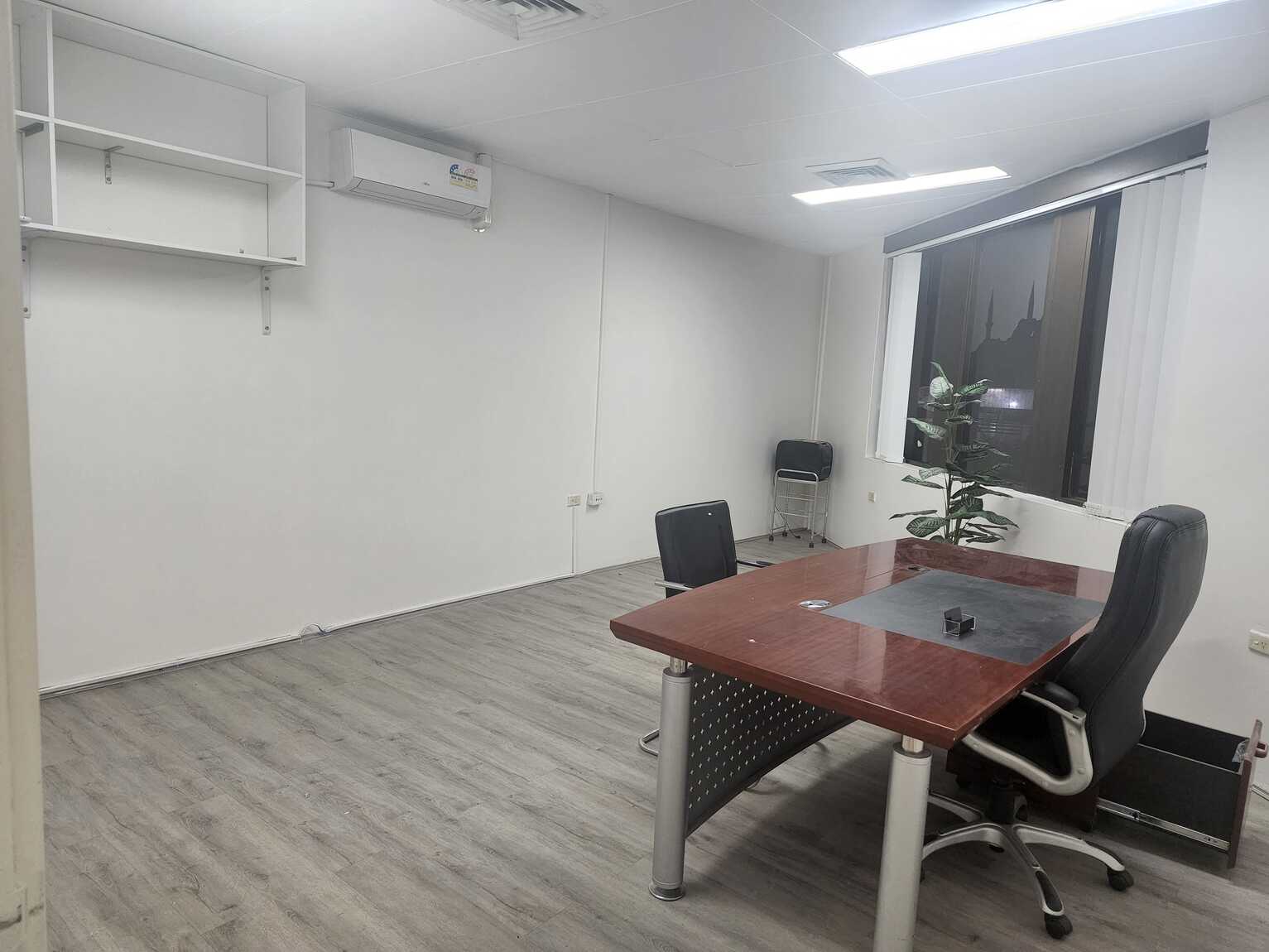 Suite 4, first floor/10 -14 Auburn Road Auburn