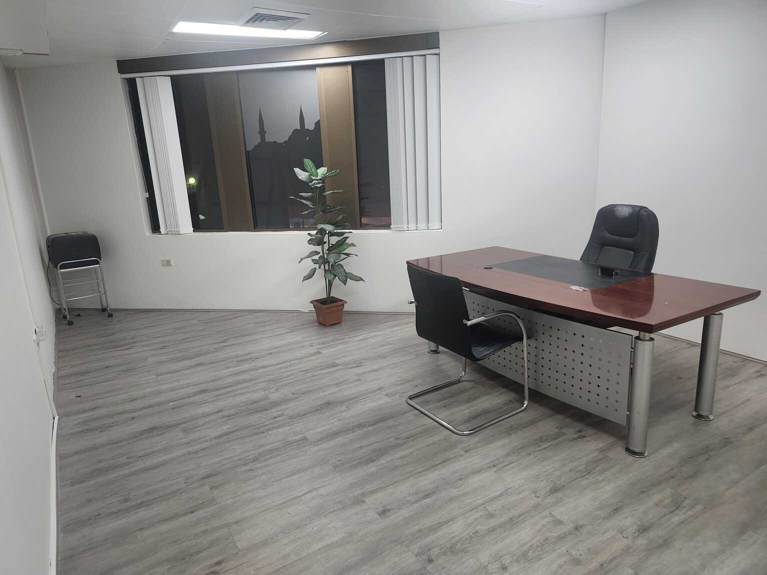 Suite 4, first floor/10 -14 Auburn Road Auburn