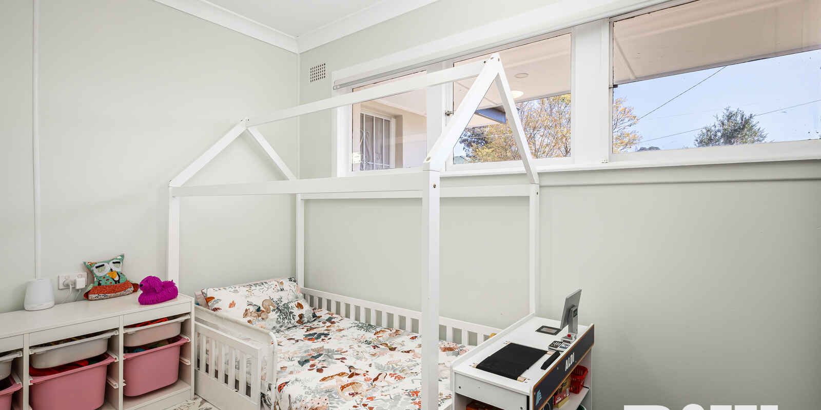 7 Kiwi Place Lethbridge Park