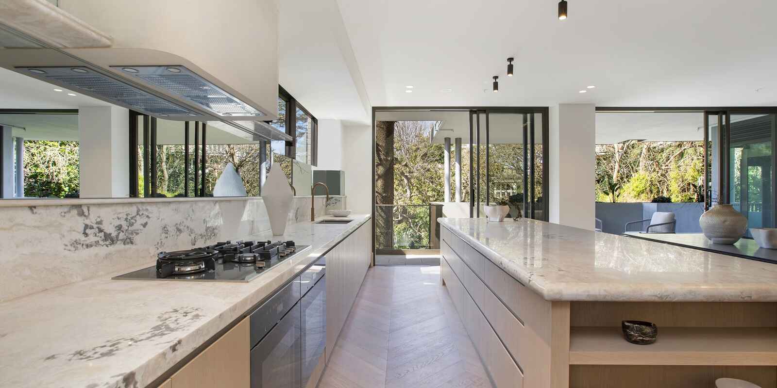 1/76 Drumalbyn Road Bellevue Hill