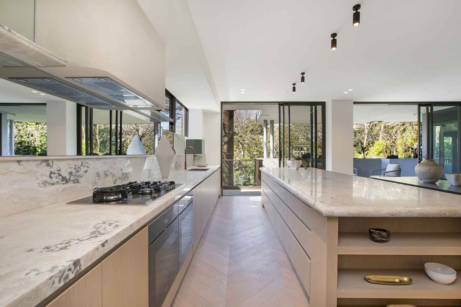 1/76 Drumalbyn Road Bellevue Hill