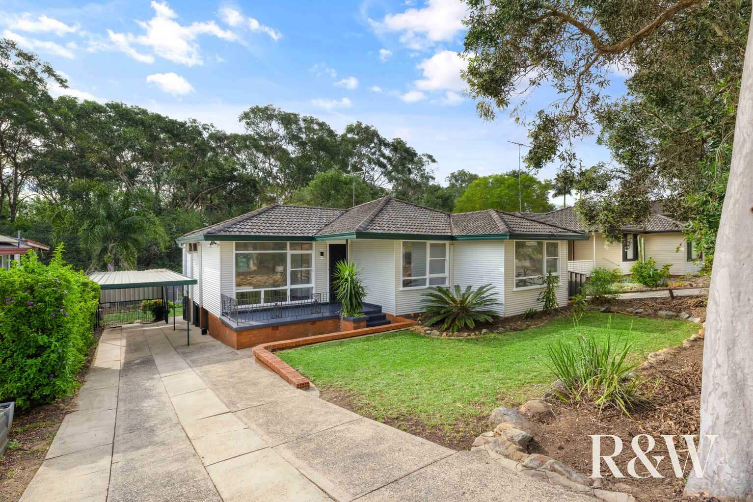20 ABERCROMBIE STREET Leumeah 20 ABERCROMBIE STREET Leumeah