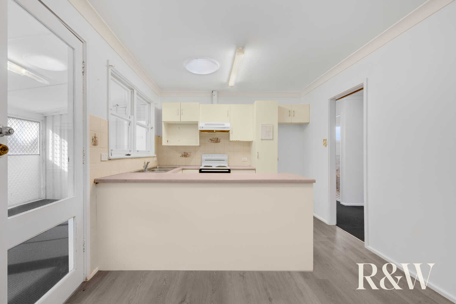 20 ABERCROMBIE STREET Leumeah 20 ABERCROMBIE STREET Leumeah