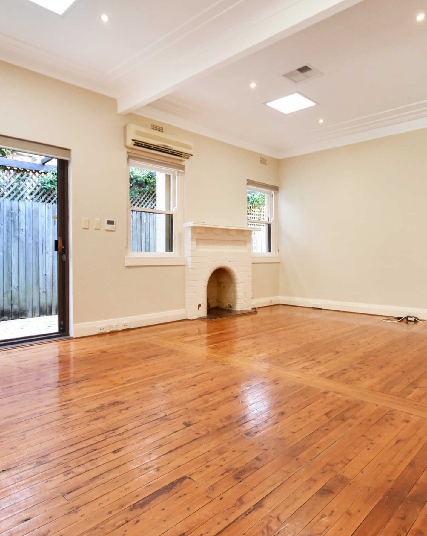 84 Onslow Street Rose Bay, Bay - Thumbnail 6