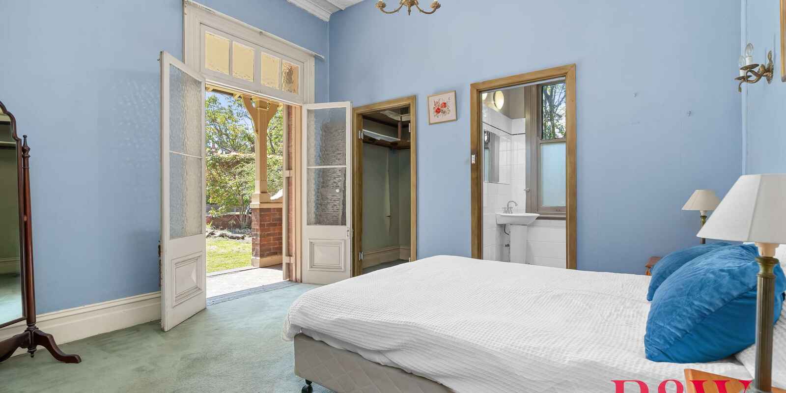 84 Churchill Avenue Strathfield