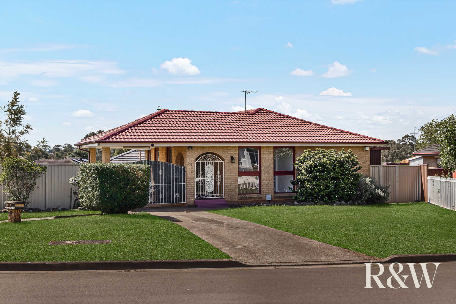 34 Alexandra Circuit St Clair 34 Alexandra Circuit St Clair