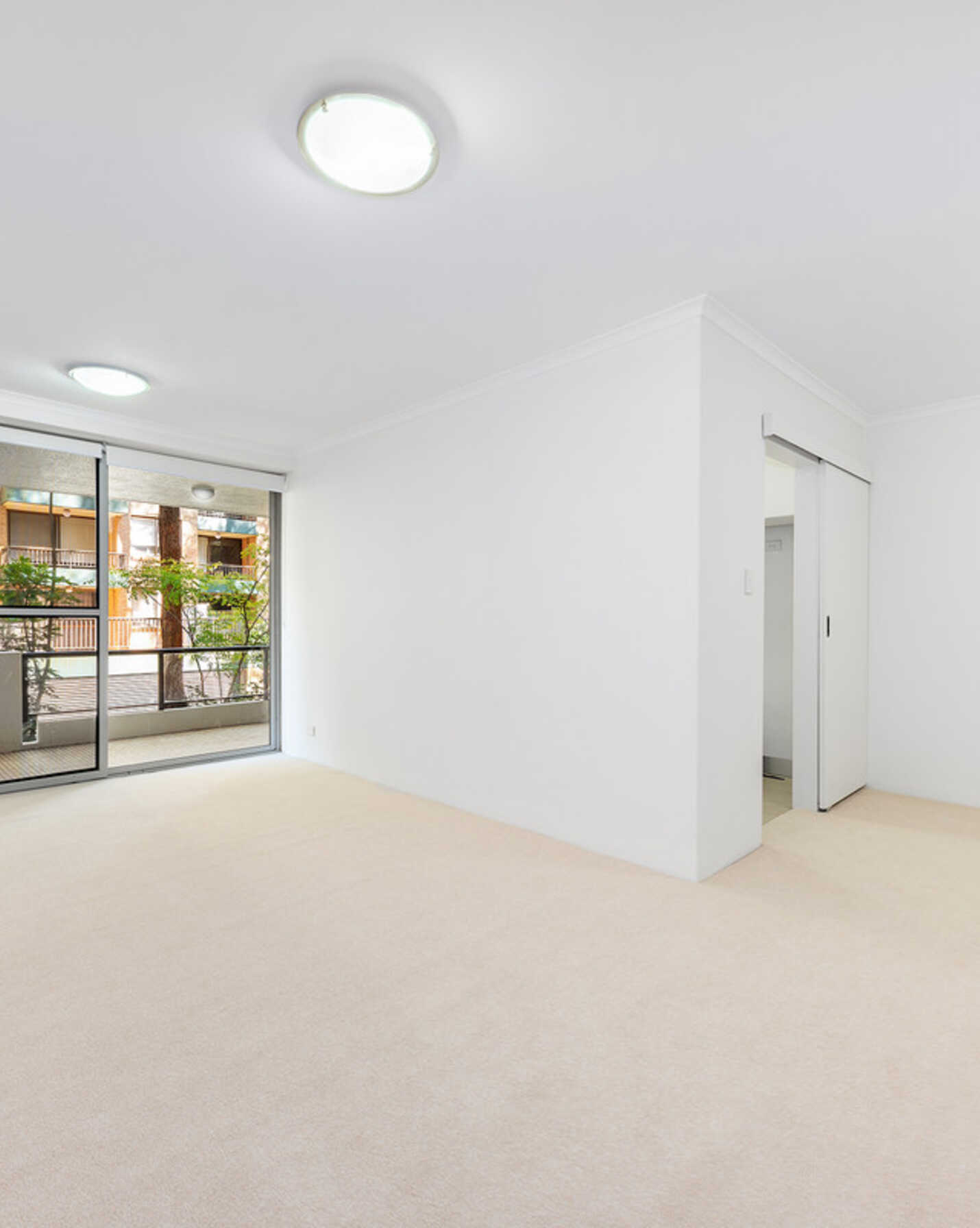 16/2 Parkside Lane Chatswood, Chatswood - Thumbnail 4