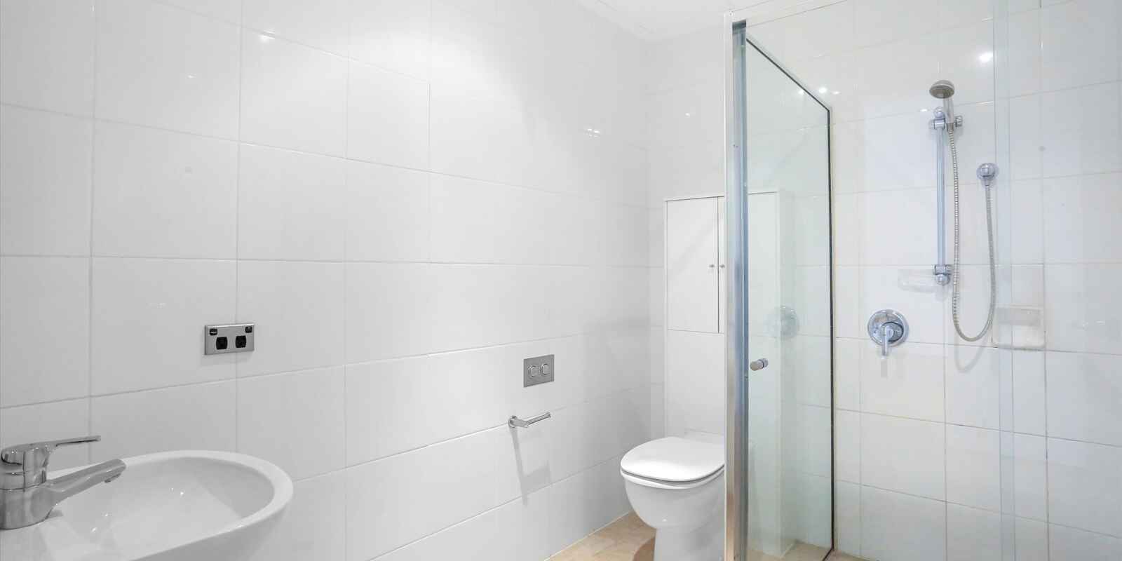 C5/18 Jacques St Chatswood