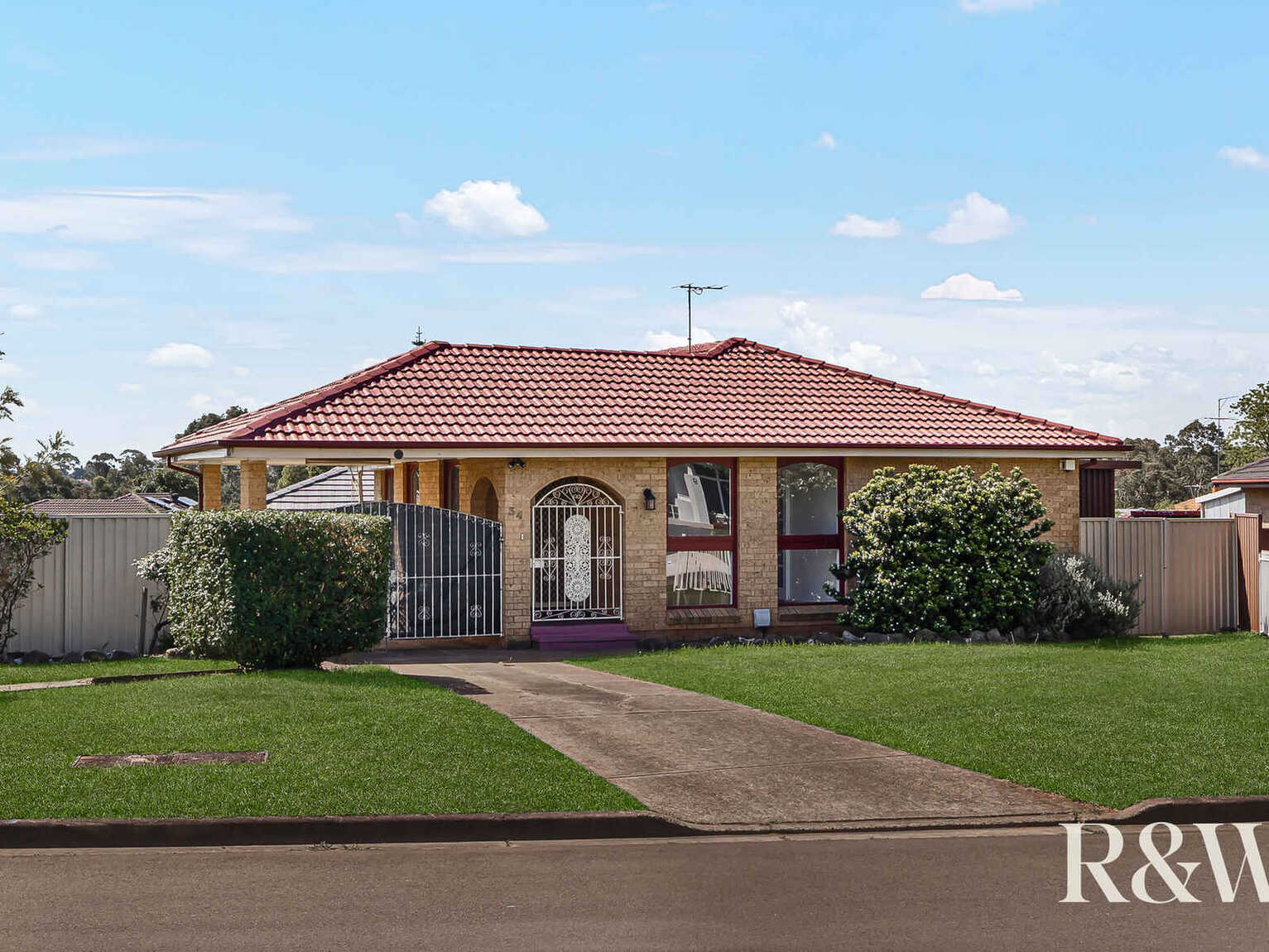 34 Alexandra Circuit St Clair 34 Alexandra Circuit St Clair