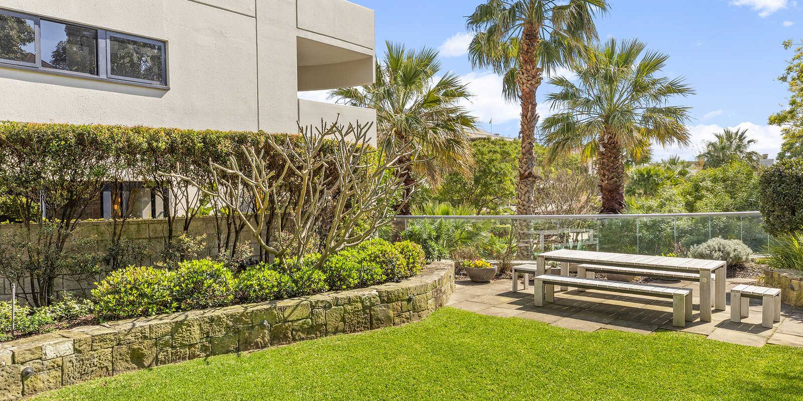M2/184 Forbes Street Darlinghurst M2/184 Forbes Street Darlinghurst