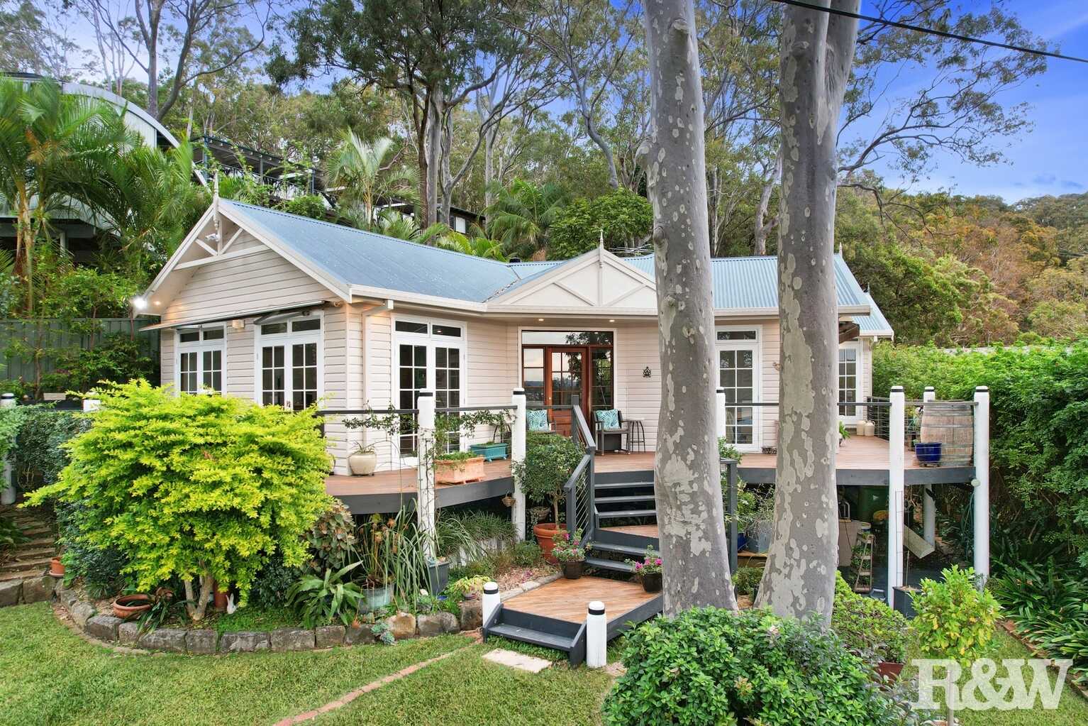 43 High View Road Pretty Beach 43 High View Road Pretty Beach