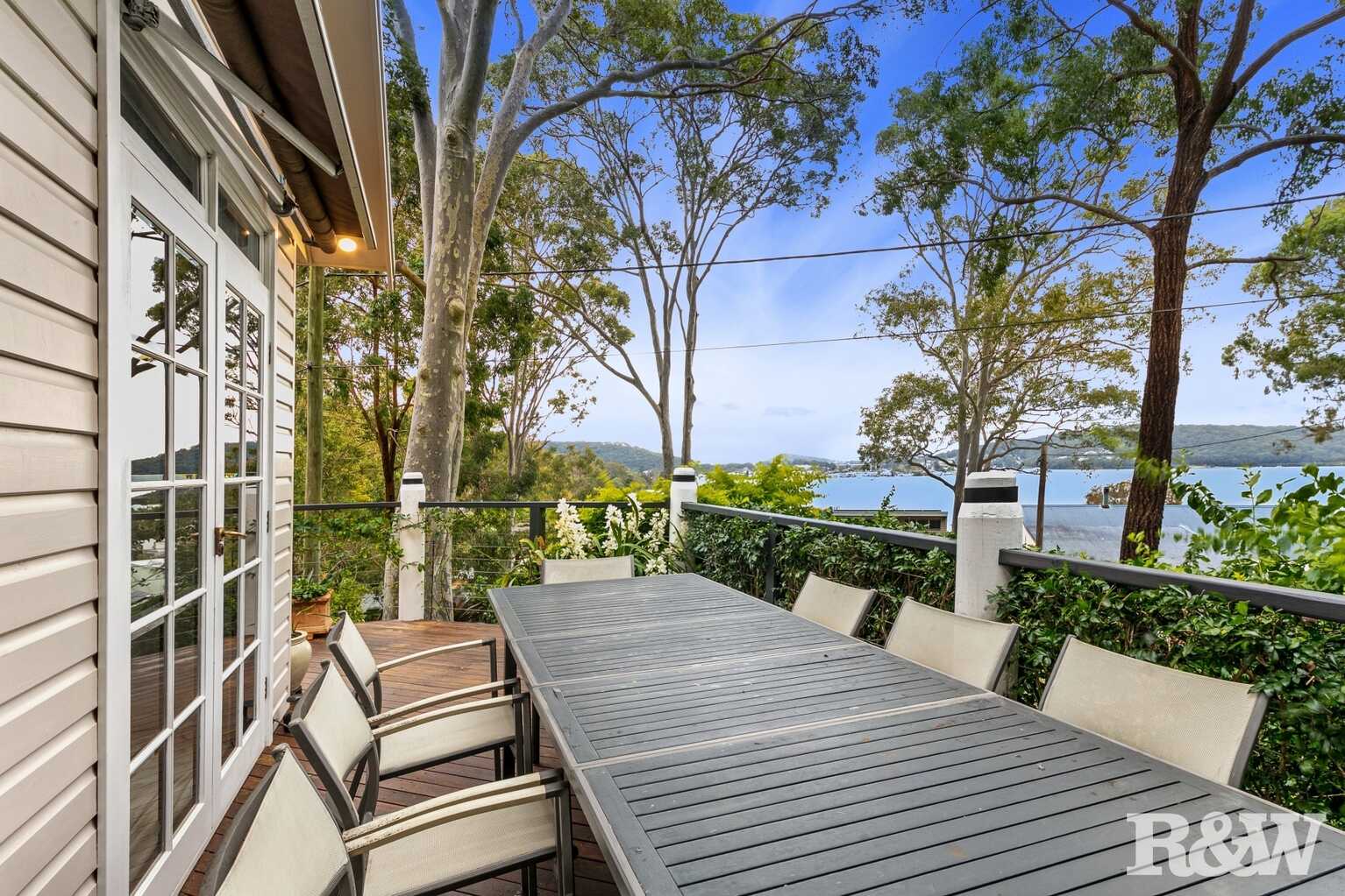 43 High View Road Pretty Beach 43 High View Road Pretty Beach