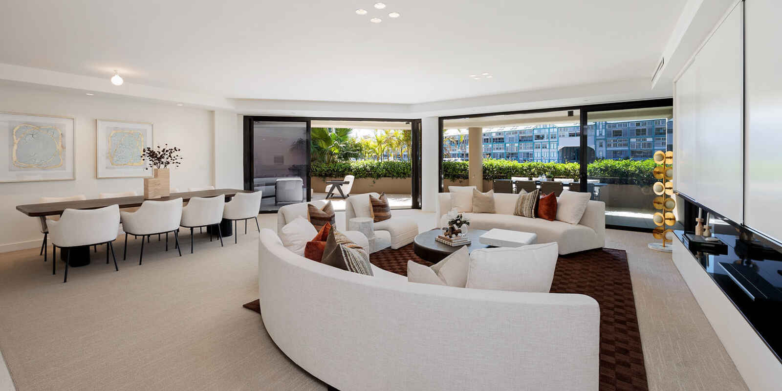 10/10 Lincoln Crescent Woolloomooloo