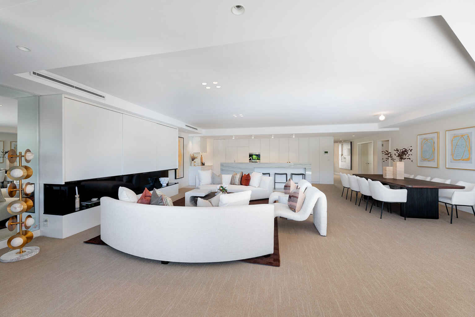 10/10 Lincoln Crescent Woolloomooloo