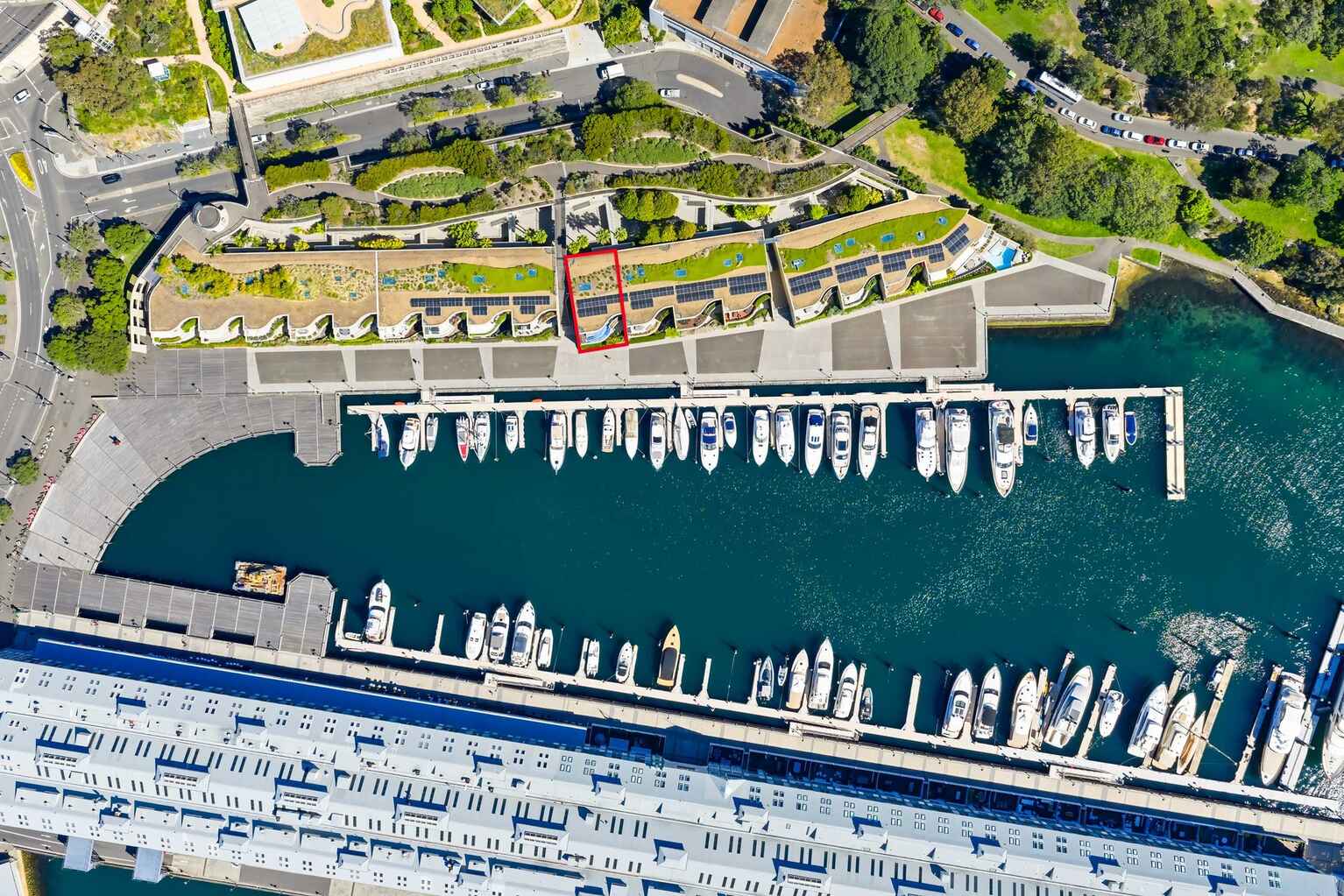 10/10 Lincoln Crescent Woolloomooloo