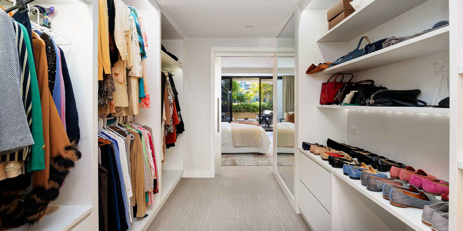 10/10 Lincoln Crescent Woolloomooloo