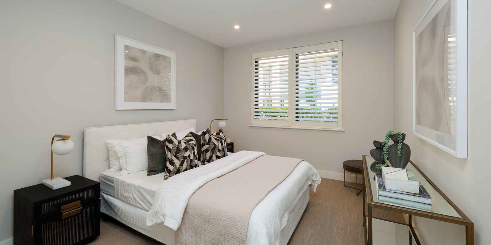 10/10 Lincoln Crescent Woolloomooloo