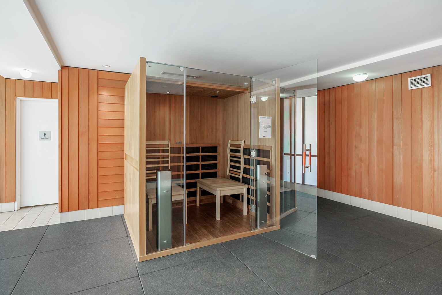 10/10 Lincoln Crescent Woolloomooloo